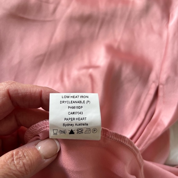 Pink satin looking dress - Picture 10 of 10